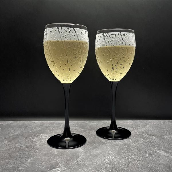 Black Stem Luminarc Domino Wine Glass Pair with Sandblasted Line and Squiggle Designs 