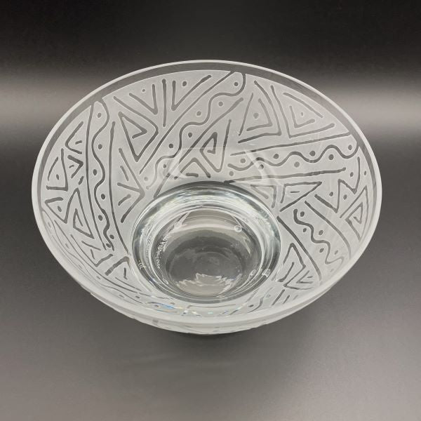Clear large all purpose blown glass bowl with sandblasted Chama design top view