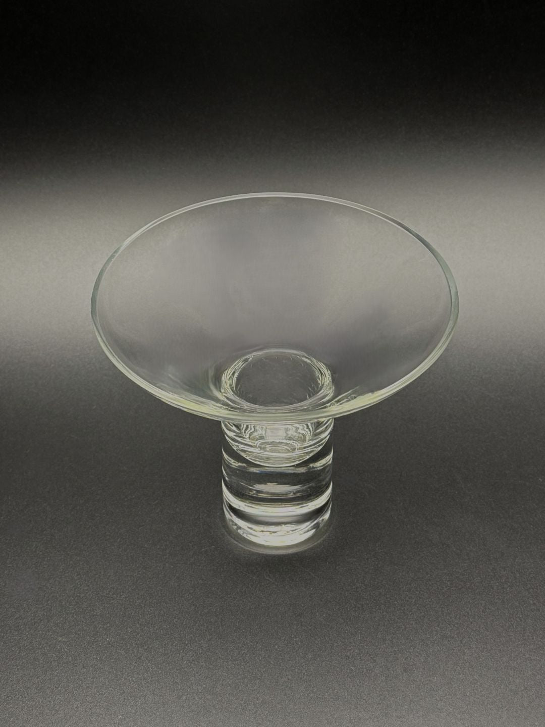 Clear saucer hand blown glass candle holder for ball or tapered candles 