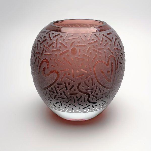 amethyst-rose-bowl-hand-blown-glass-vase-with-sandblasted-hearts-abound-design-side-view