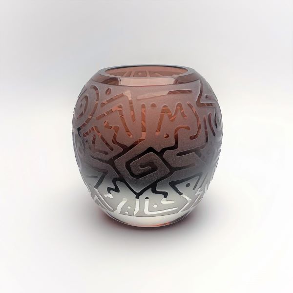 amethyst-rose-bowl-hand-blown-glass-vase-with-sandblasted-Abstract-Geo-design-eye-of-god-side-view