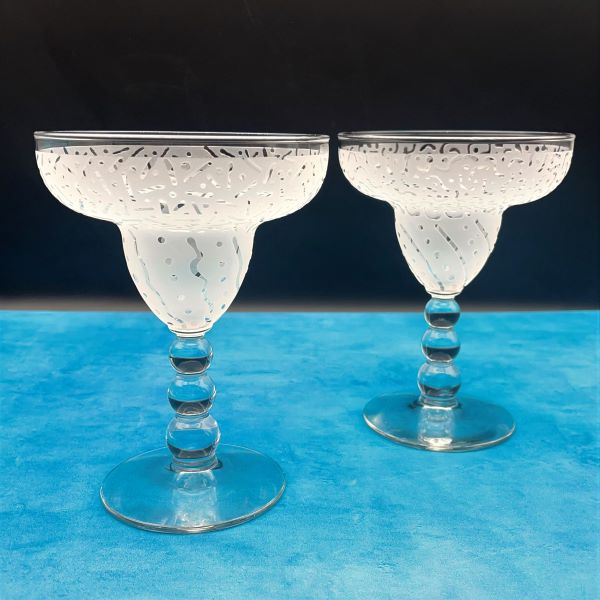 Clear-bubble-stem-margarita-glasswith-sandblasted-Before-and-After-designs-side-view