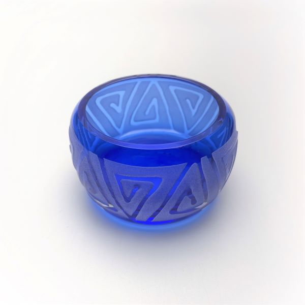 Cobalt-blue-glass-tealight-candle-holder-with-sandblasted-triangle-design