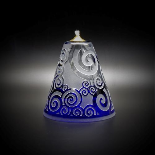 Medium Cone Oil Lamp with Spiraling Out of Control Design 