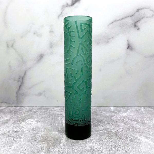 Green-glass-bud-vase-with-sandblasted-geo-abstract-design